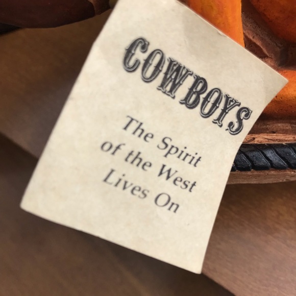 Vintage Drunk Fishing Cowboy by Shade Tree Creations. Pristine condition - Picture 2 of 3